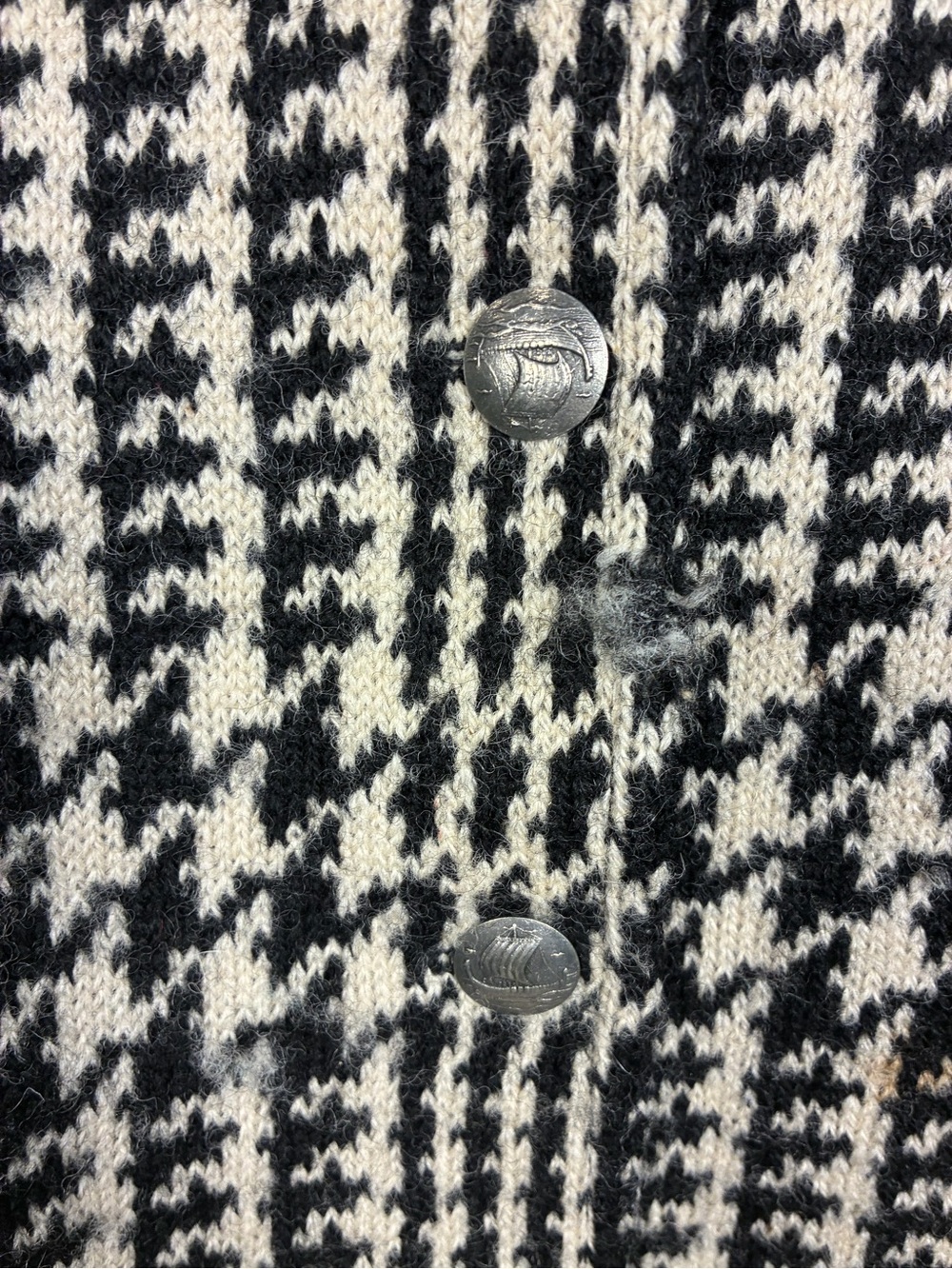 VTG Original Iceland Sweden 100% Scandinavian Lambs Wool Cardigan Sweater - Picture 2 of 16
